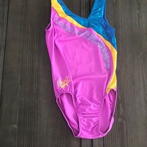 GK elite Gabrielle Douglas leo